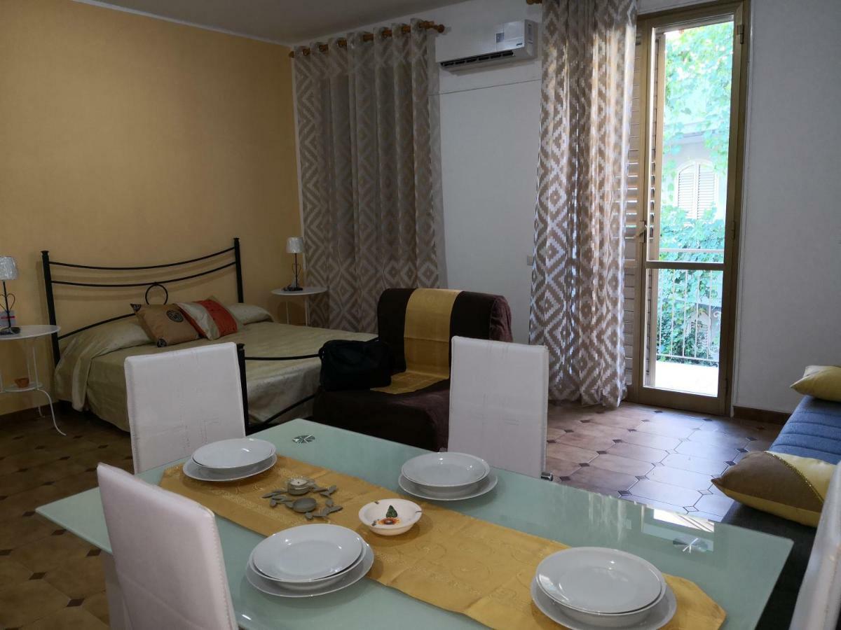 Monolocale Trappitello - Apartments Таормина Экстерьер фото