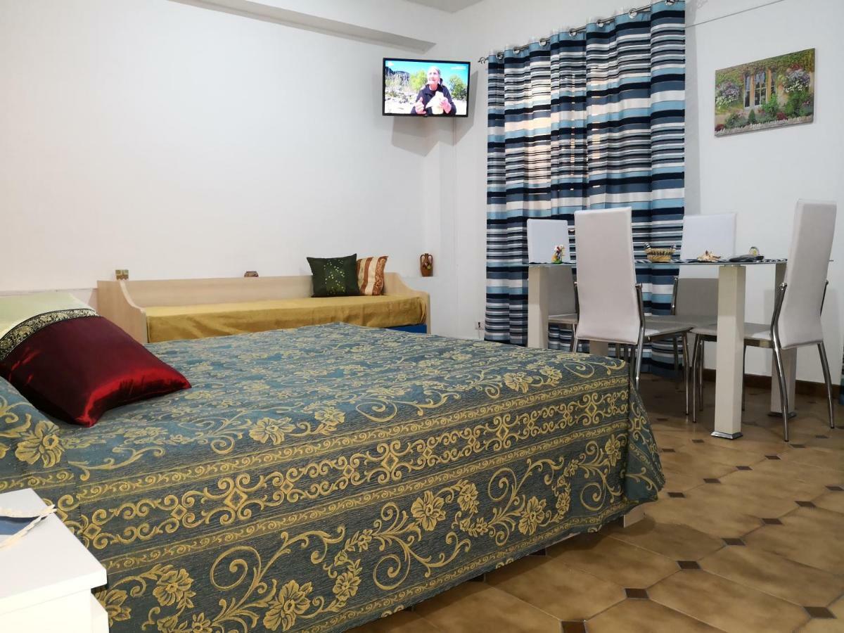 Monolocale Trappitello - Apartments Таормина Экстерьер фото